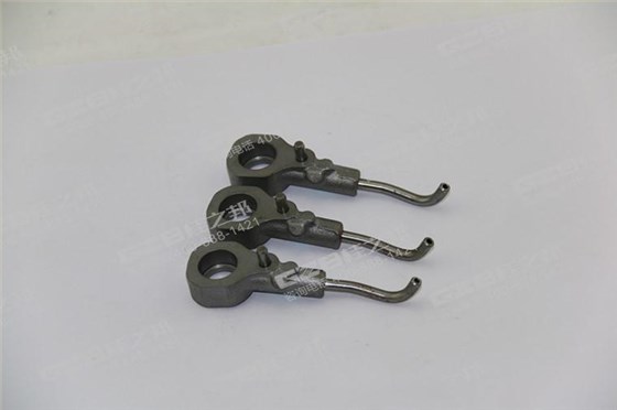 三一挖掘機(jī)缸體機(jī)油噴嘴