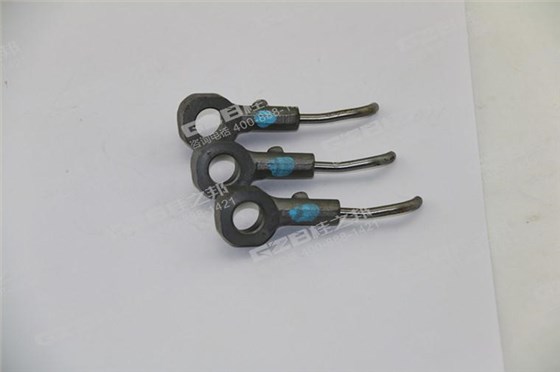 三一挖掘機(jī)缸體機(jī)油噴嘴