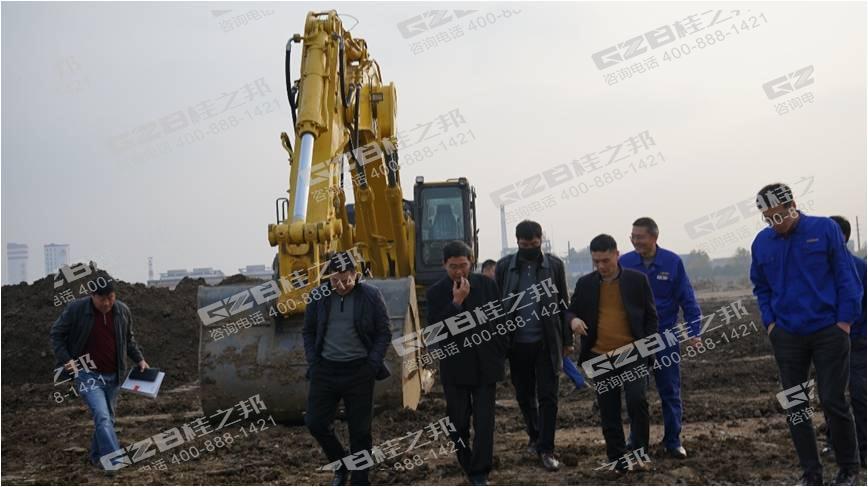 挖掘機(jī)力士德，居高聲自遠(yuǎn)，某大型礦業(yè)集團(tuán)試駕SC7650