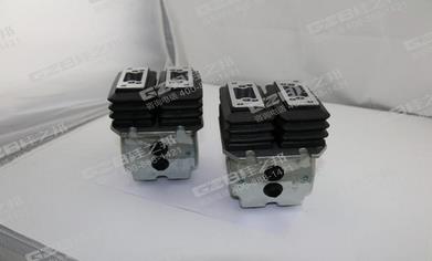 三一挖掘機(jī)行走腳踏閥4TH6NRZ198-20/M01,德國進(jìn)口力士樂行走腳踏閥,三一挖掘機(jī)配件,桂之邦挖機(jī)配件批發(fā)市場