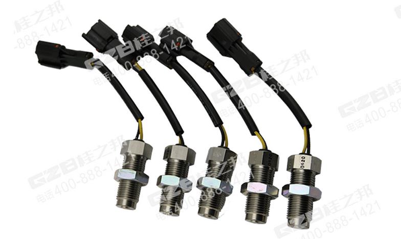 三一挖掘機(jī)三菱發(fā)動(dòng)機(jī)速度傳感器