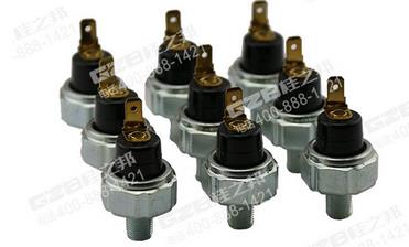 三一挖掘機三菱發(fā)動機機油壓力開關(guān)MC840219,三一挖掘機配件