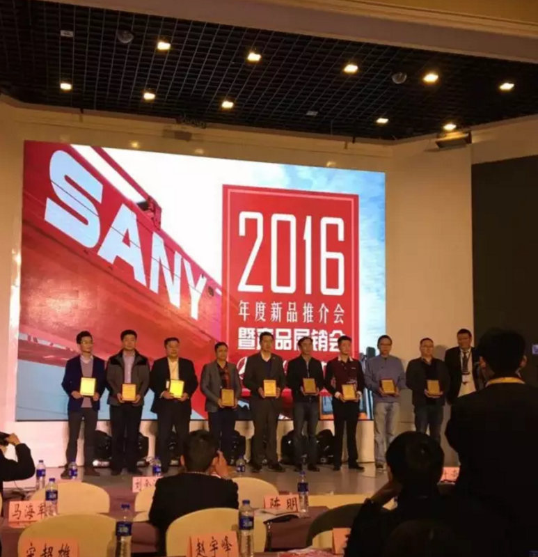 上海寶馬展哪些挖機配件吸引眼球?