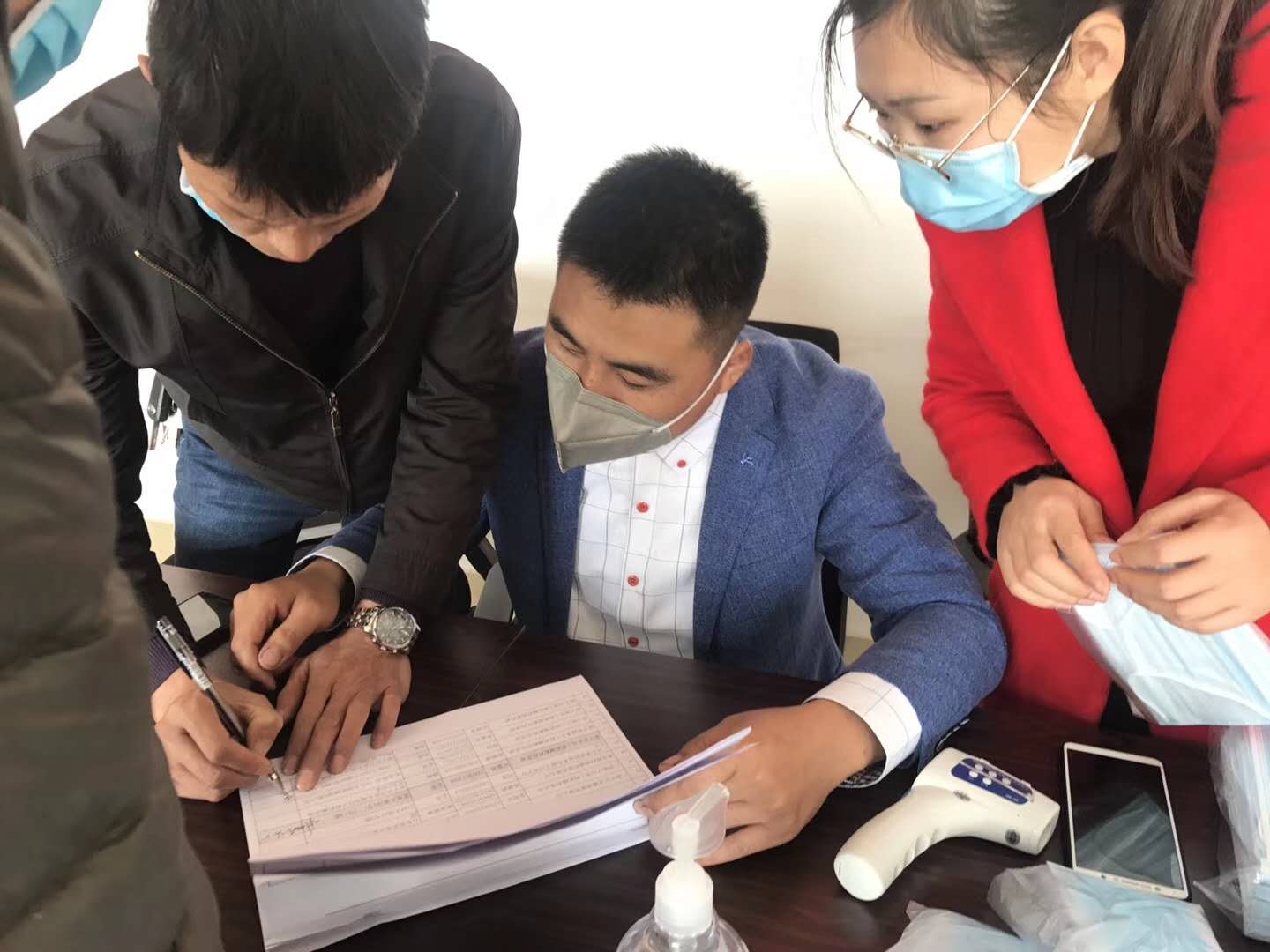 免費發(fā)放口罩