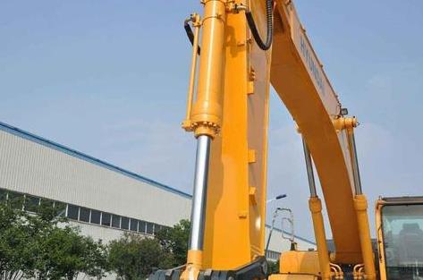 挖掘機(jī)配件批發(fā)