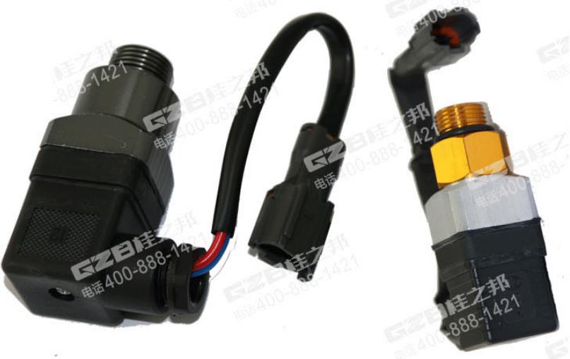 徐工700挖掘機(jī)配件